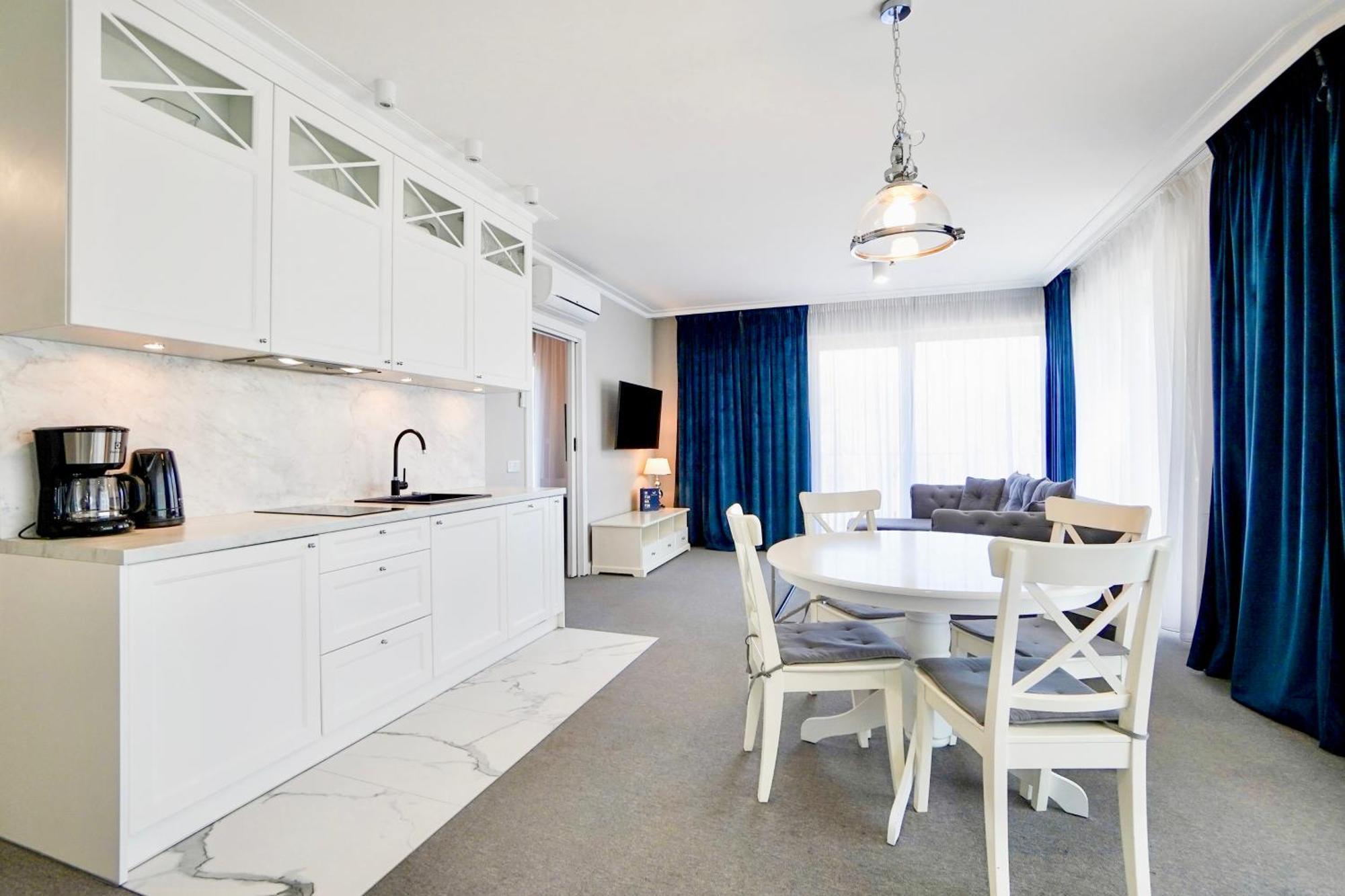 Apartpark By Baltic Home Świnoujście Exteriör bild